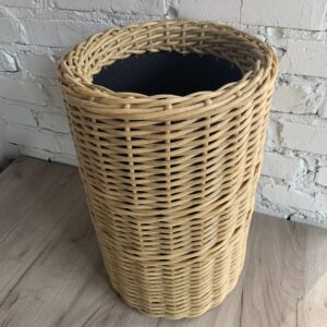 глечик/кашпо високий плетений зі штучного ротангу жовто білий (натуральний) можна придбати в Броварах в магазині Тефіті