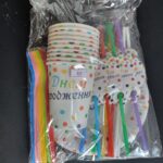 набір посуду святковий - з днем народження