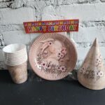 набір посуду святковий - з зайчиком