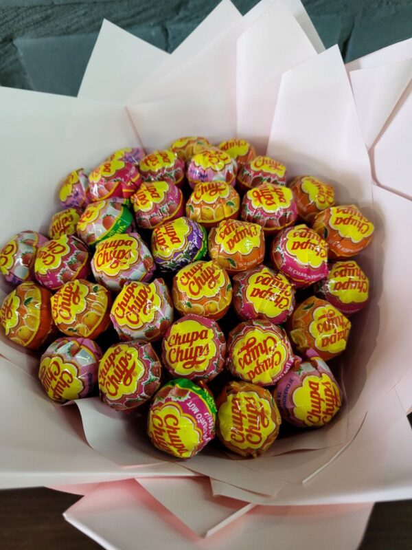солодкий букет з цукерками Chupa Chups