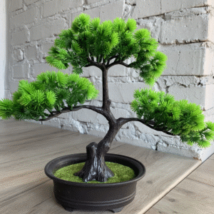 Штучний бонсай у горщику