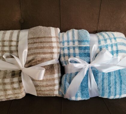 плед велюр в клітинку