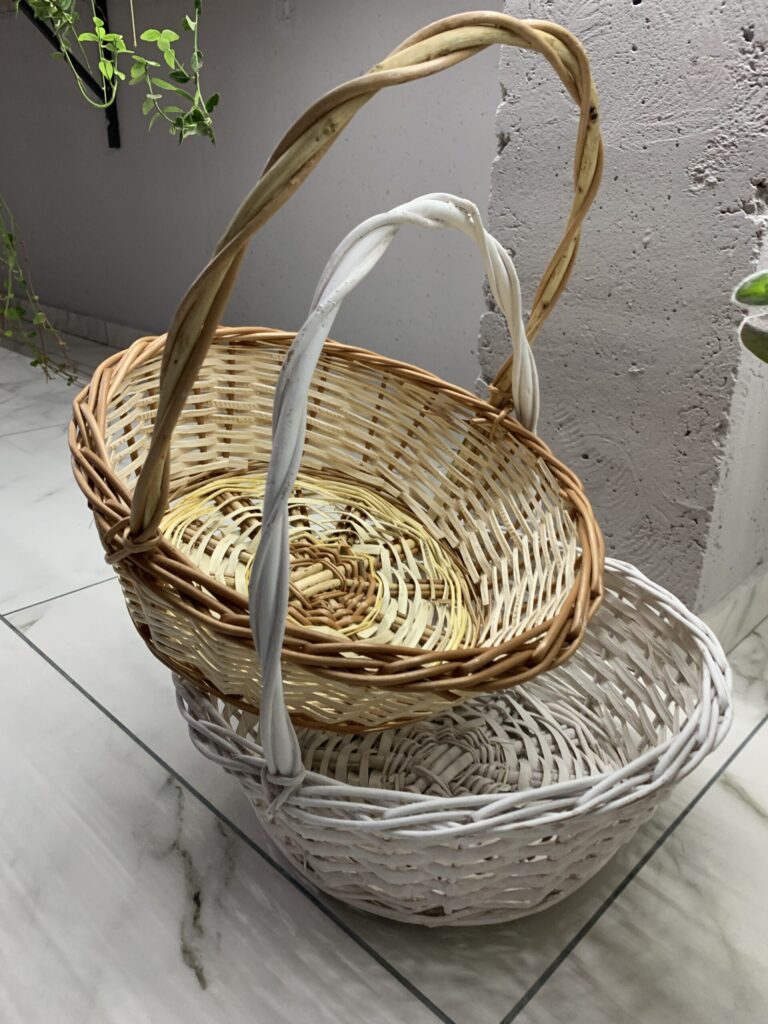кошик плетений з лози