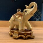 слон статуетка