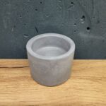 підсвічник з бетону маленький