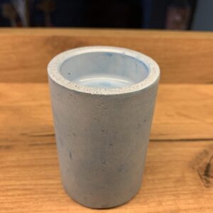 підсвічник з бетону - маленький L