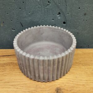 підсвічник з бетону