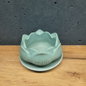 підсвічник з бетону - квітка