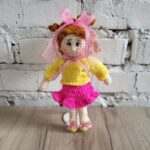 Лялька маленька рожево-жовта 24 см