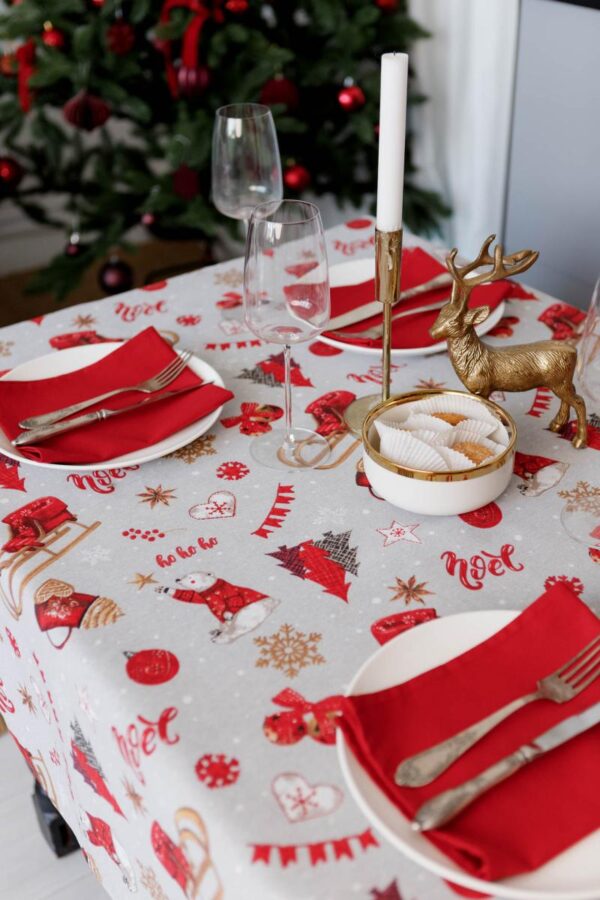 Новорічна скатертина на стіл NOEL