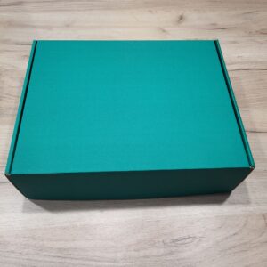 подарункова коробка з наповненням Зелена 30х24х9см