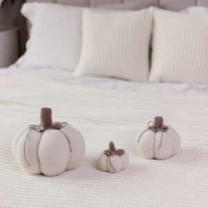 Декоративний виріб Гарбузяшка молочний D9СМ