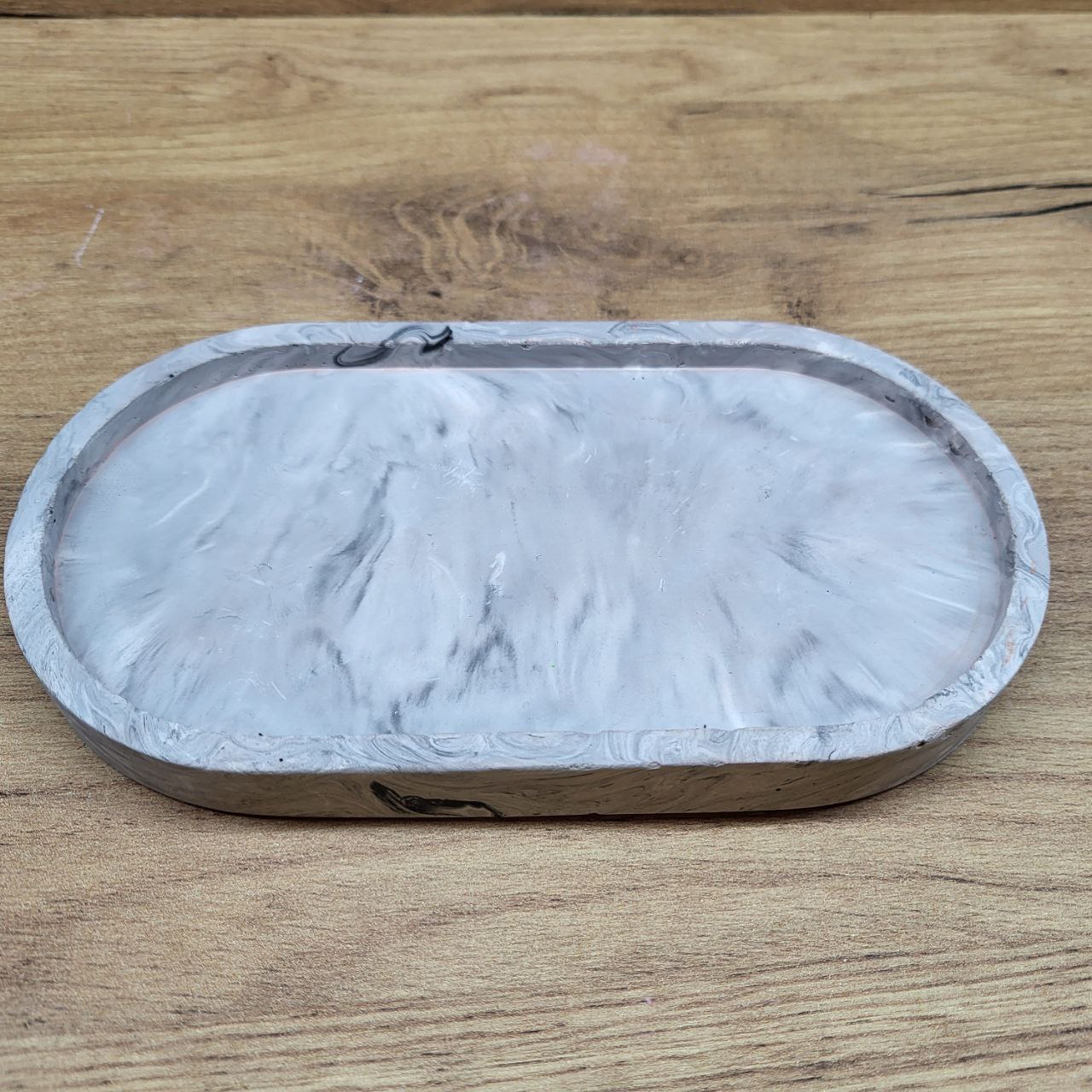 підставка з бетону — маленька для кашпо та підсвічників