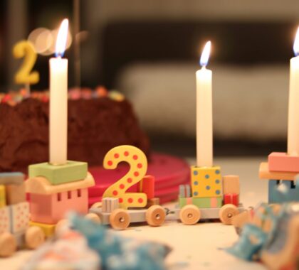 cвічки на торті