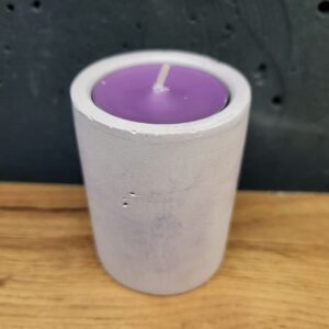 підсвічник з бетону маленький