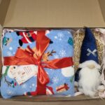 подарунковий набір: плед та гном іграшка