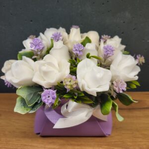 Букет білих троянд з мила (маленький)