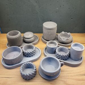 набір виробів з бетону