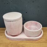 набір виробів з бетону - колір білий з рожевим