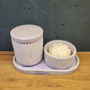 набір виробів з бетону - колір білий з лавандовим