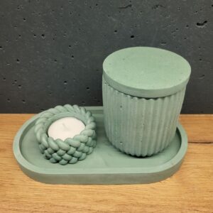 набір виробів з бетону зелений