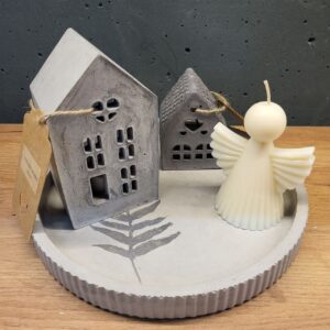набір виробів з бетону та свічки-ангелу