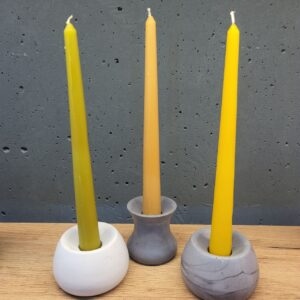 Свічка столова з бджолиного воску розмір 21,5см