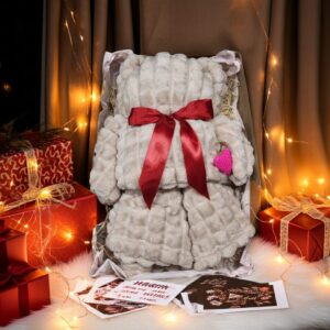 подарунковий набір: плед ведмедик та брелок