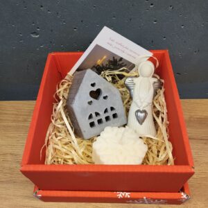 подарунковий набір: виріб з бетону - Ангел та декоративна свічка. Сірий