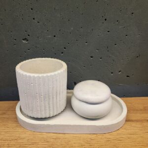 набір виробів з бетону білий з горщиком