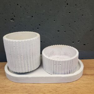 набір виробів з бетону білий з горщиком та підсвічником