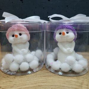 Сніговик з мила в тубусі