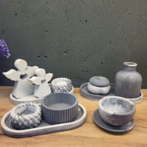 набір виробів з бетону