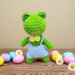 Жабеня в шортах