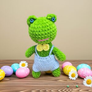 Жабеня в шортах