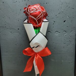 Кулька у формі троянди-букету