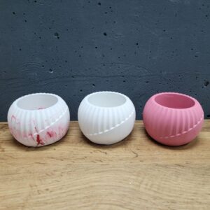 Кашпо круглий ребристий 5,5х8,5см