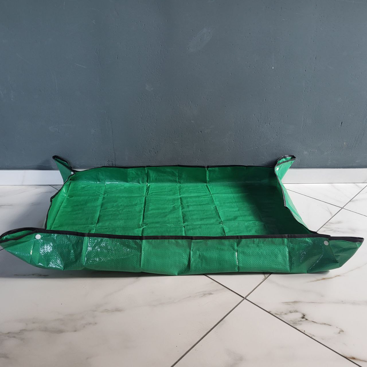 Килимок для пересадки рослин 100х75см.