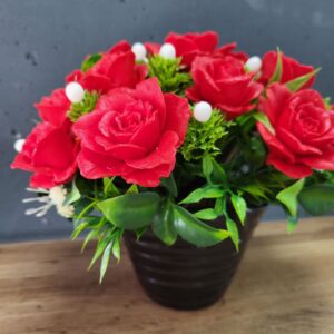 Букет Червоні троянди в керамічному кашпо